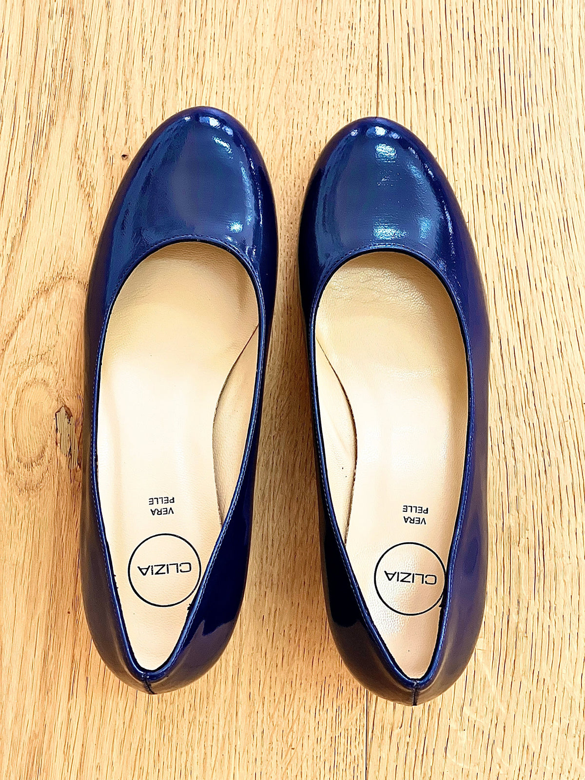 TAYLOR VERNICE BLU