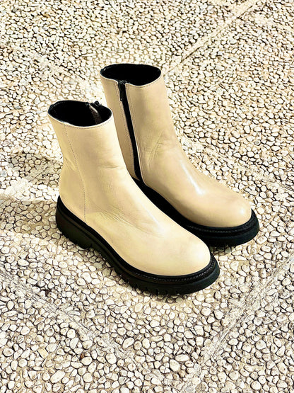 MAX BEIGE