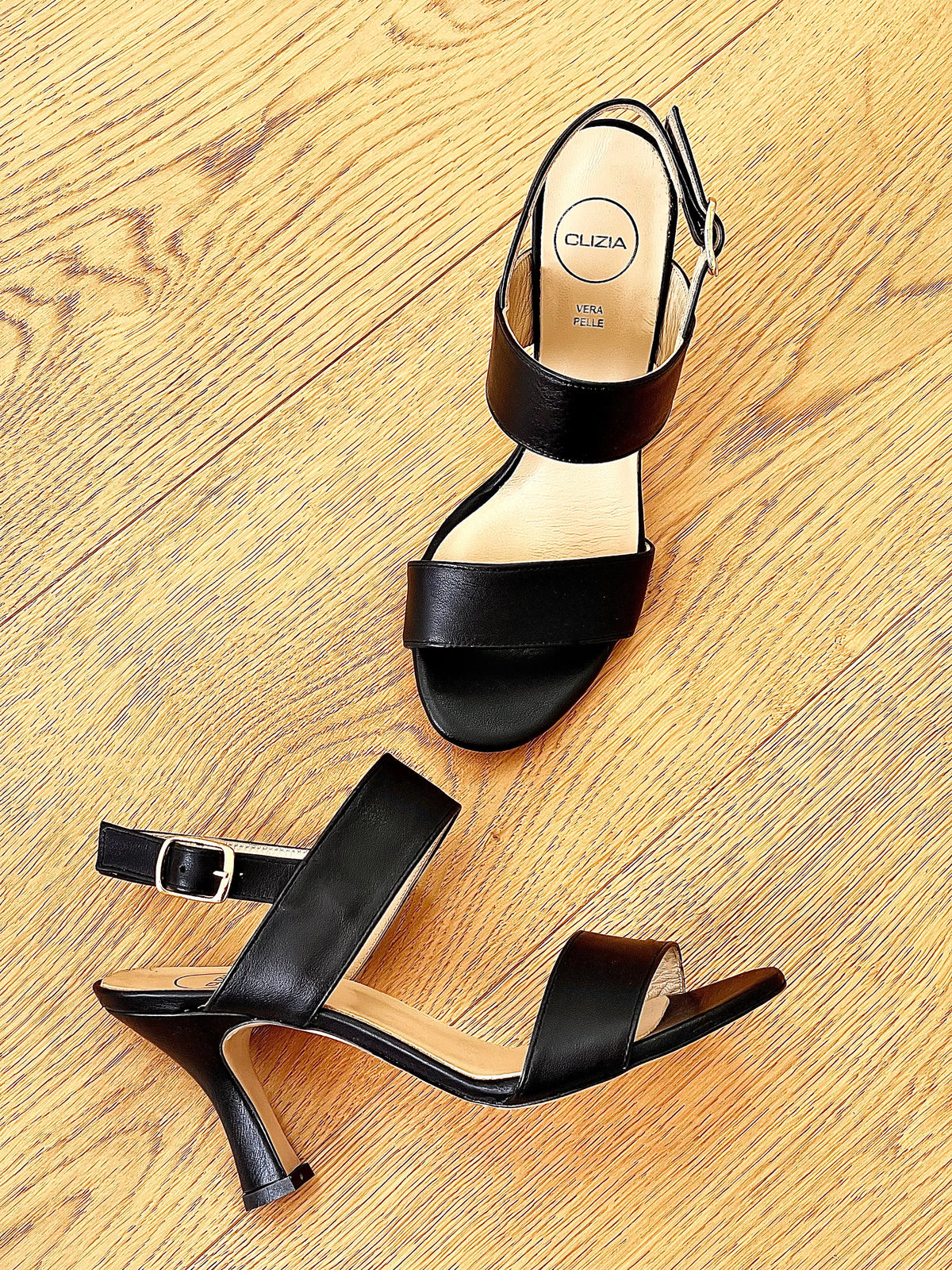 SUZY PELLE NERO