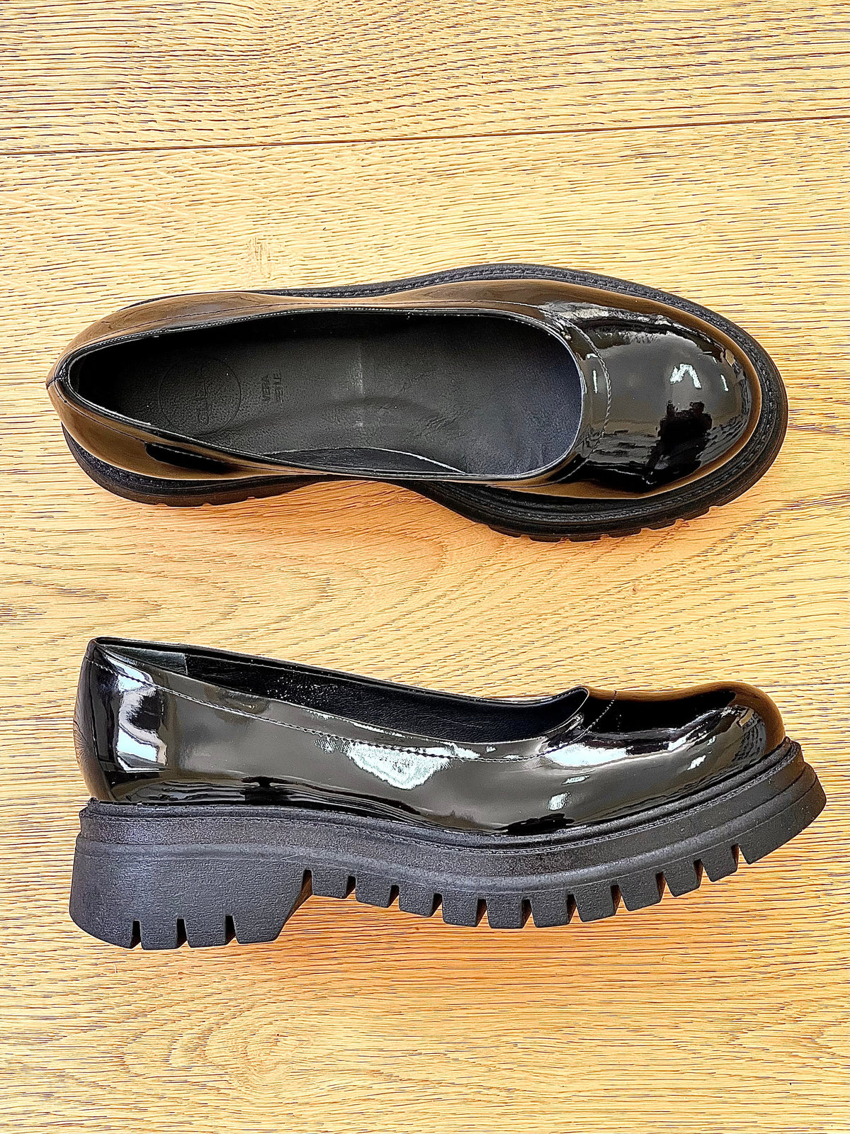 AMBER VERNICE NERO