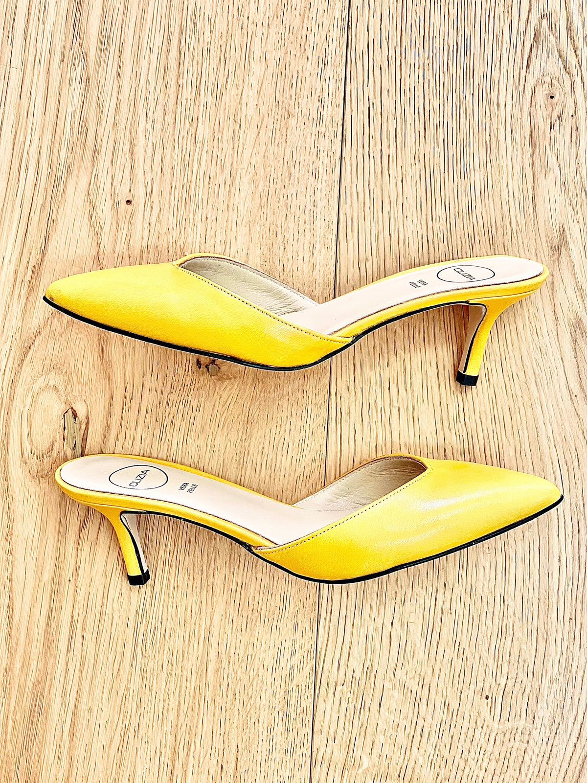 VIKY PELLE GIALLO