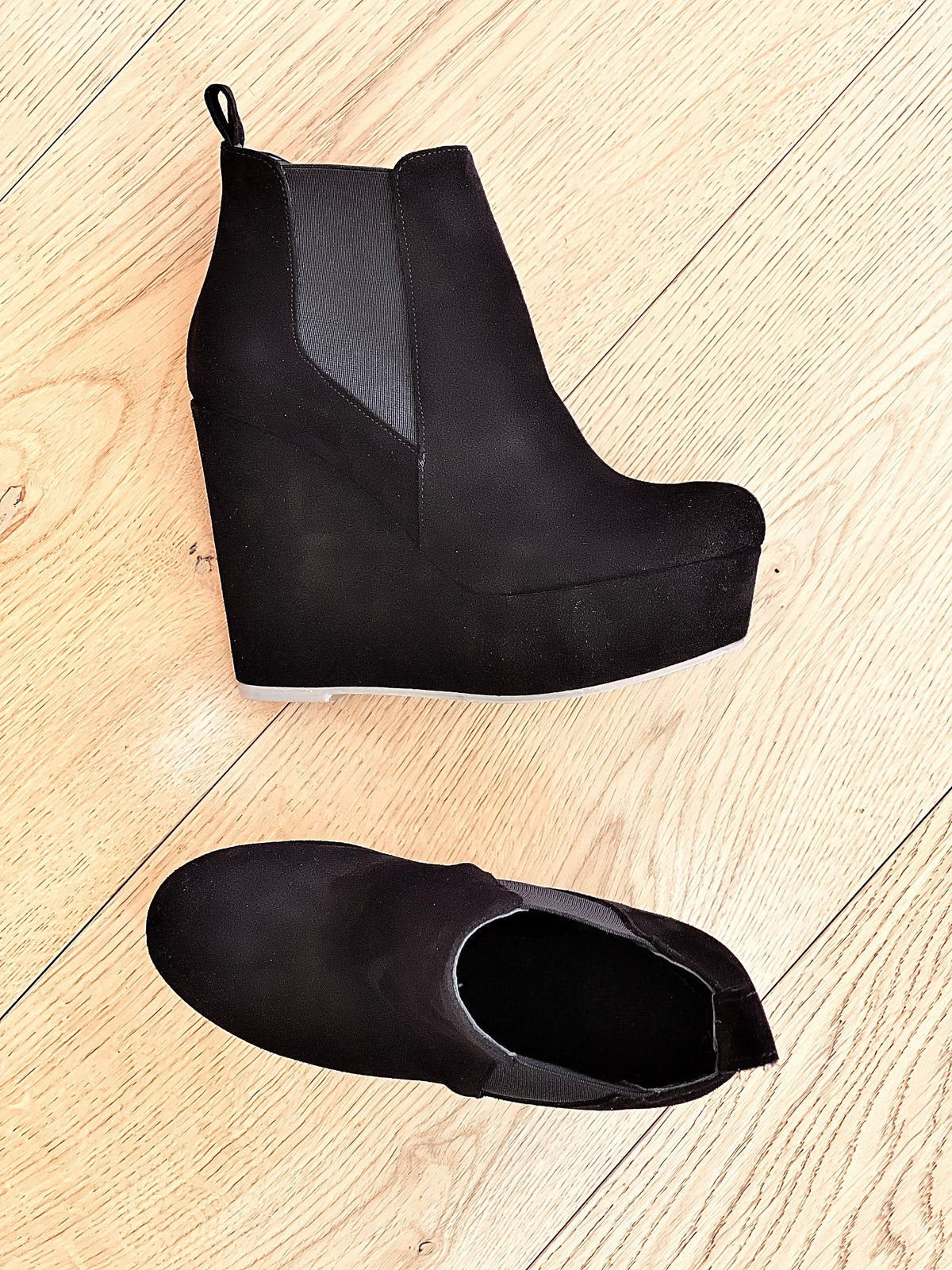 BALTICO CAMOSCIO NERO