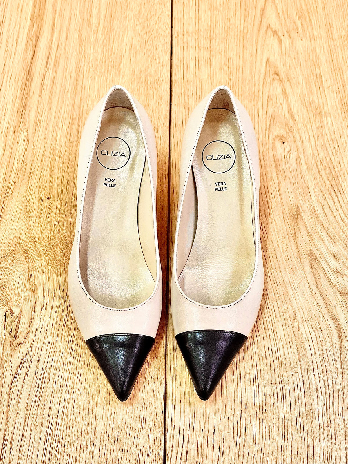 LUCE BEIGE/NERO