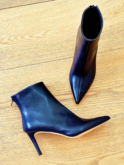 IRIS PELLE BLU