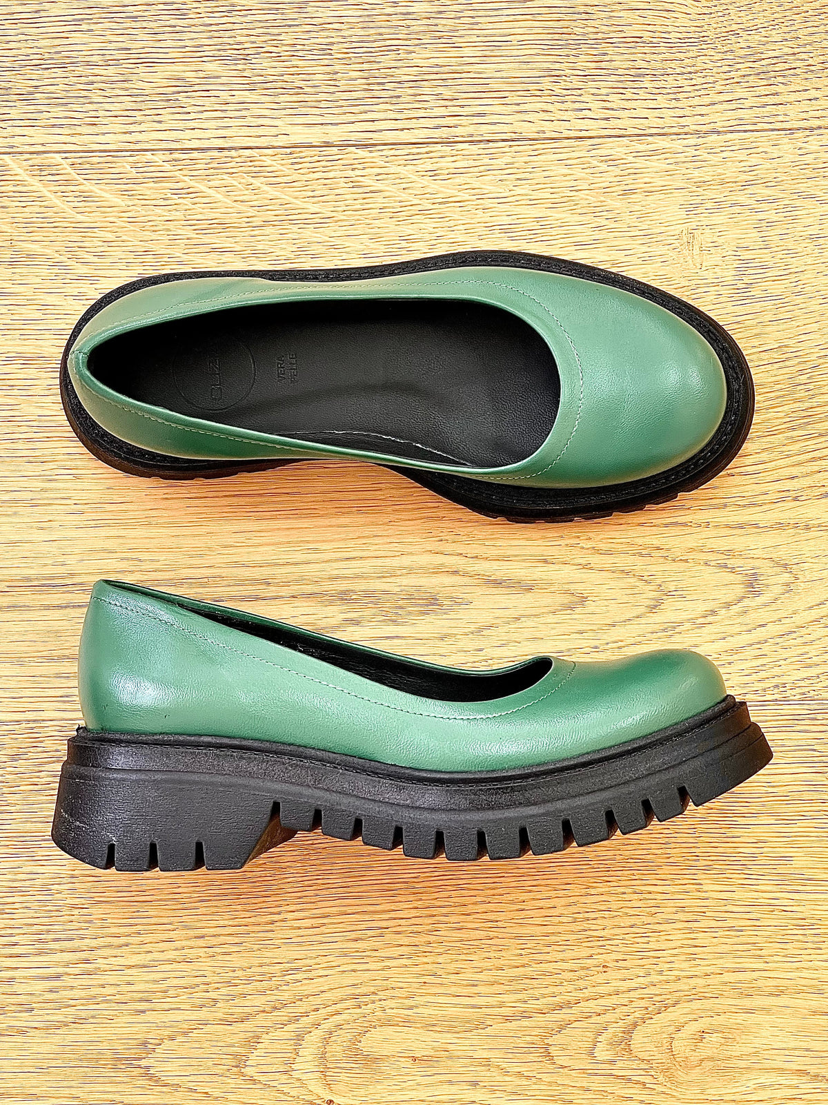 AMBER PELLE VERDE