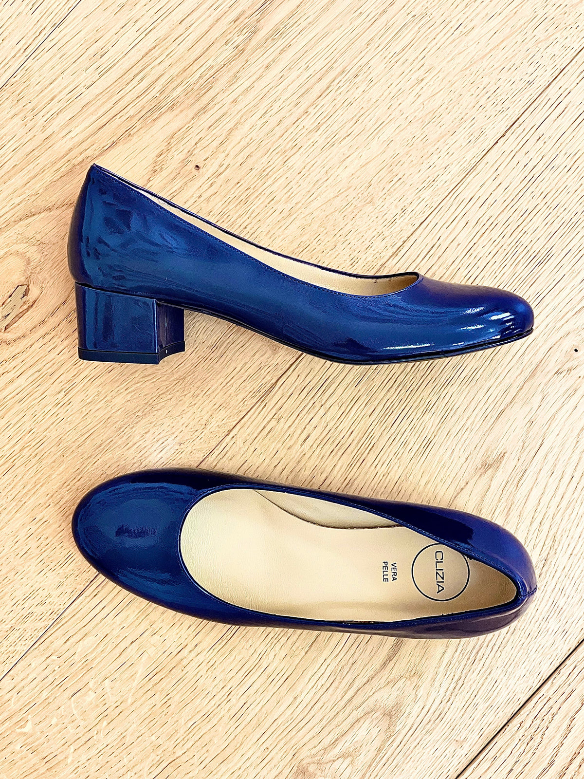 TAYLOR VERNICE BLU