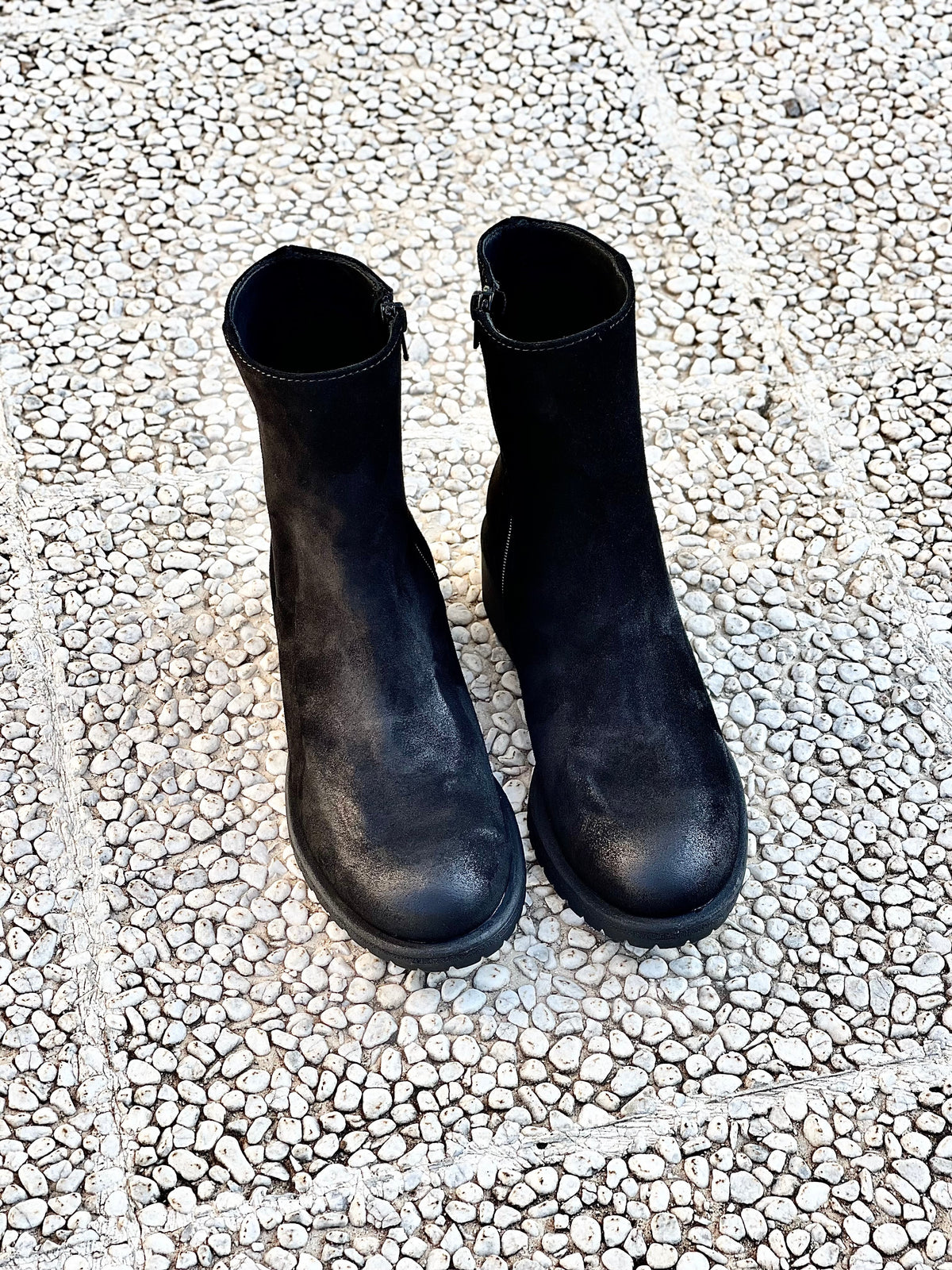SIRIO SCAMOSCIATO NERO