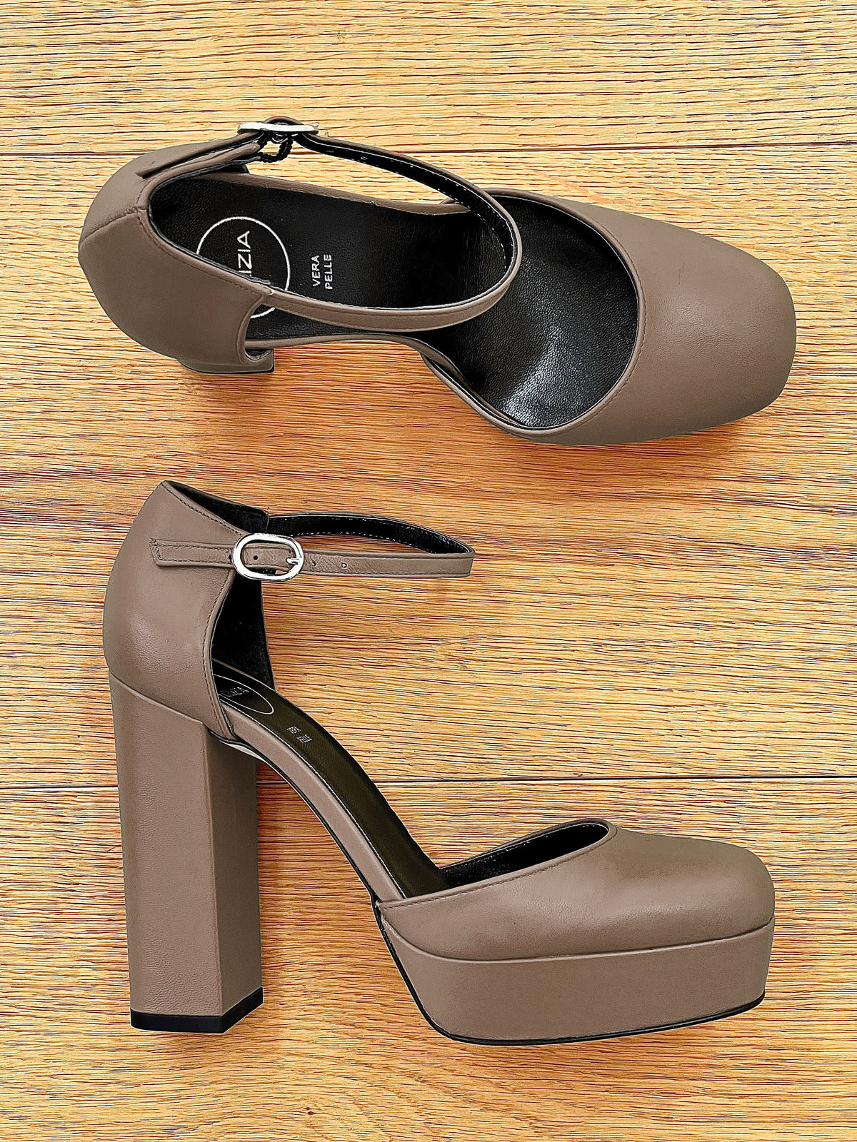 IKO PELLE TAUPE