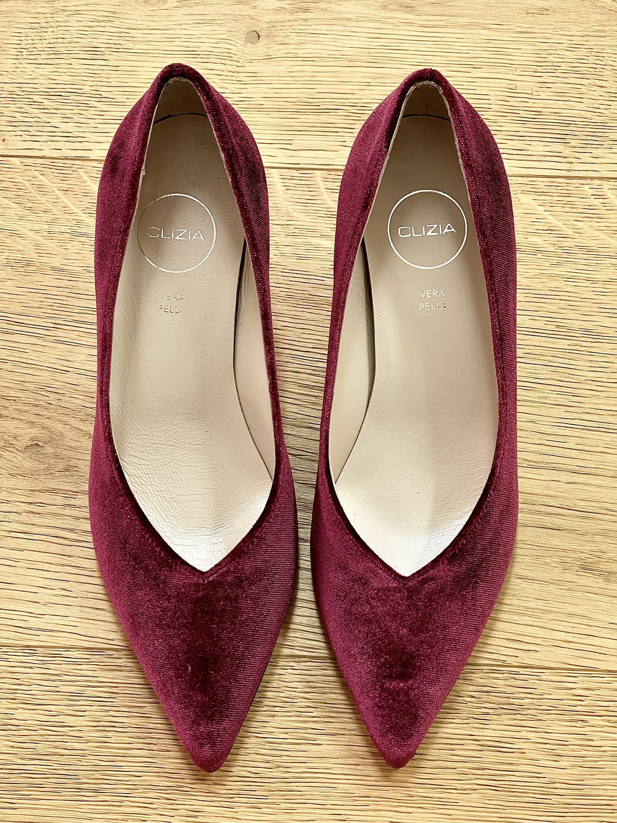 ASHLEY VELLUTO BORDEAUX