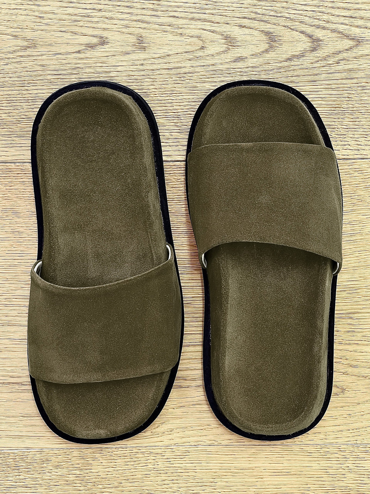 KATRIN CAMOSCIO KAKI