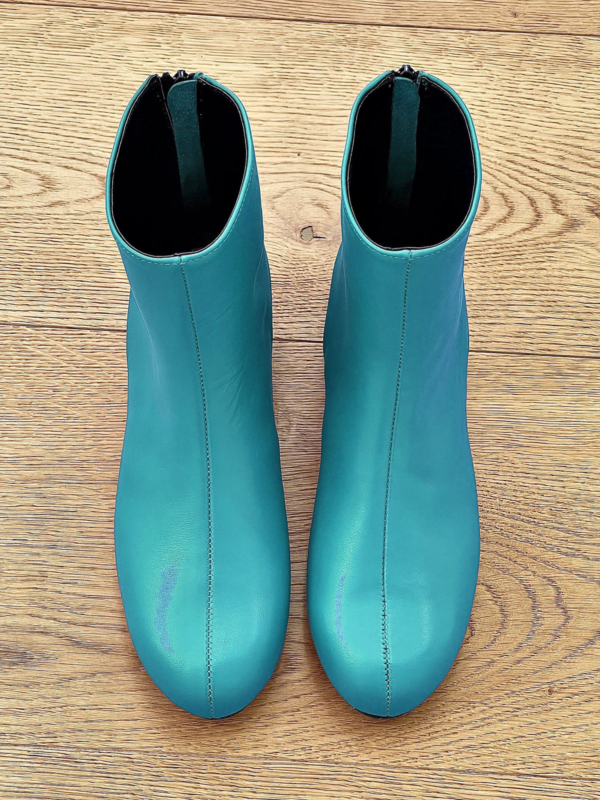 SURIA PELLE AZZURRO