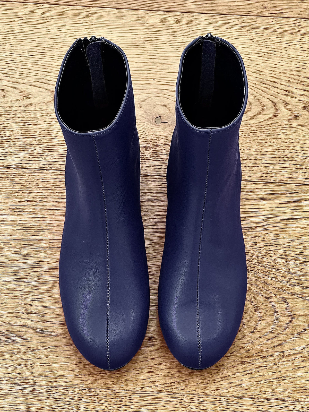 SURIA PELLE BLU