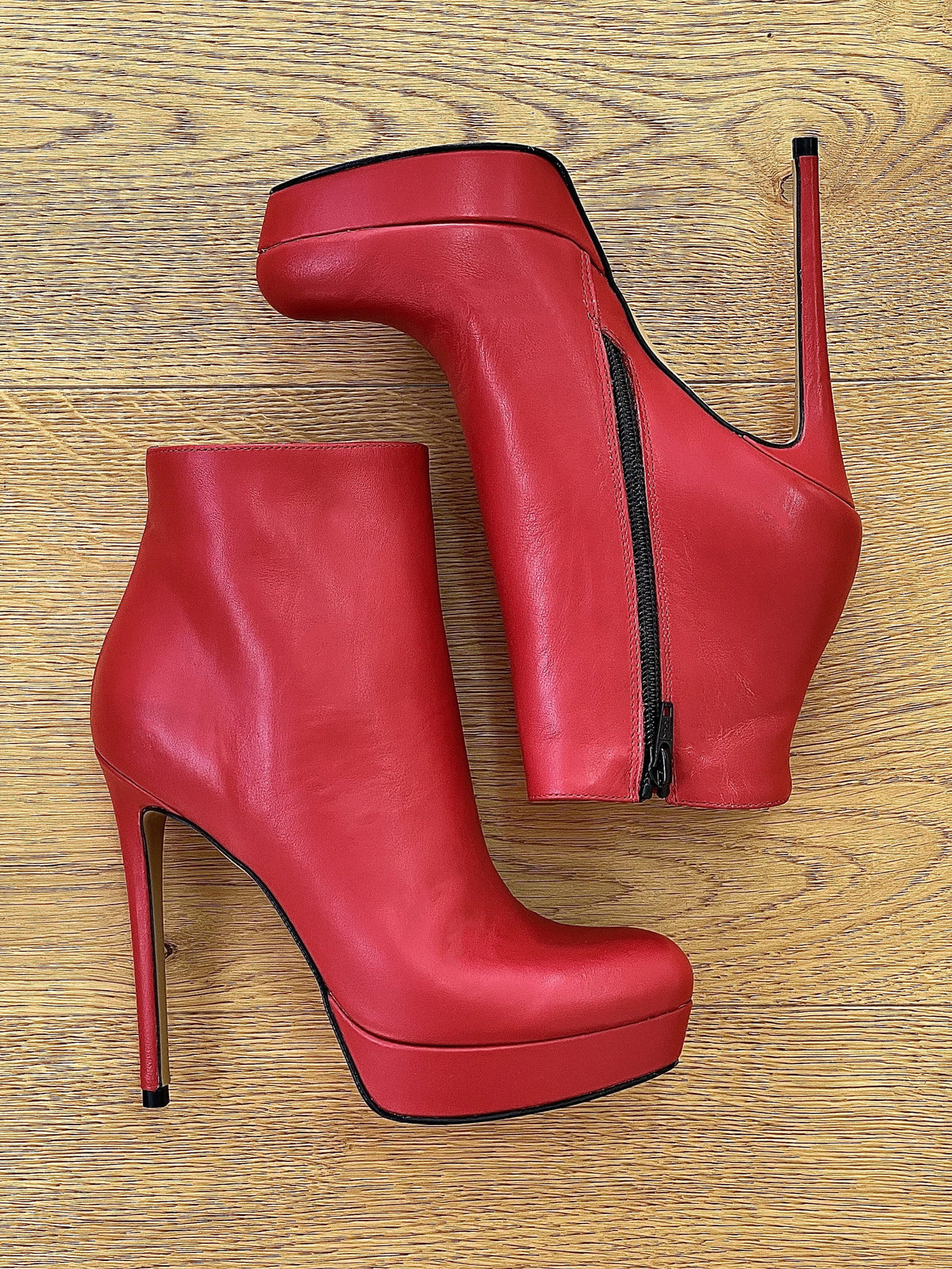 LOREN PELLE ROSSO