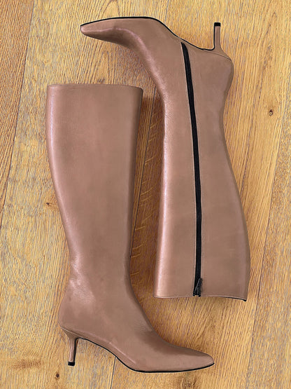 CANDY PELLE NUDE