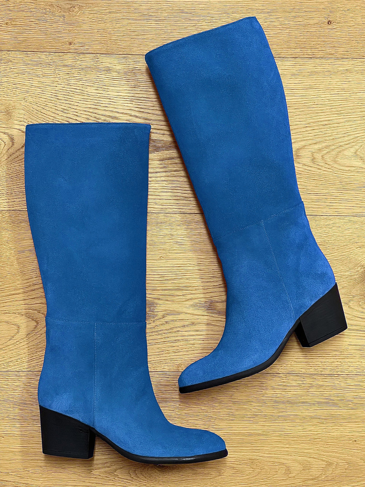 KINE CAMOSCIO BLUETTE
